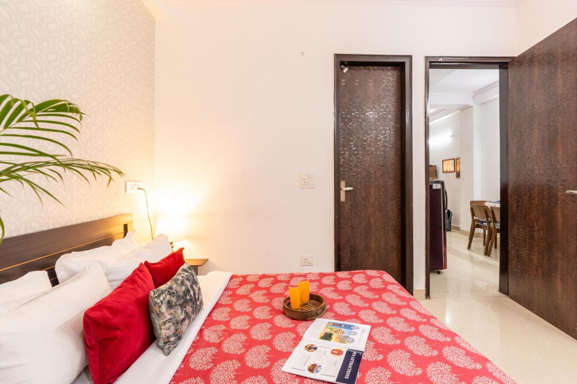 Homlee-Vintage 2Bhk-Ndls-Lift-Bharat Mandapam Apartment New Delhi Luaran gambar