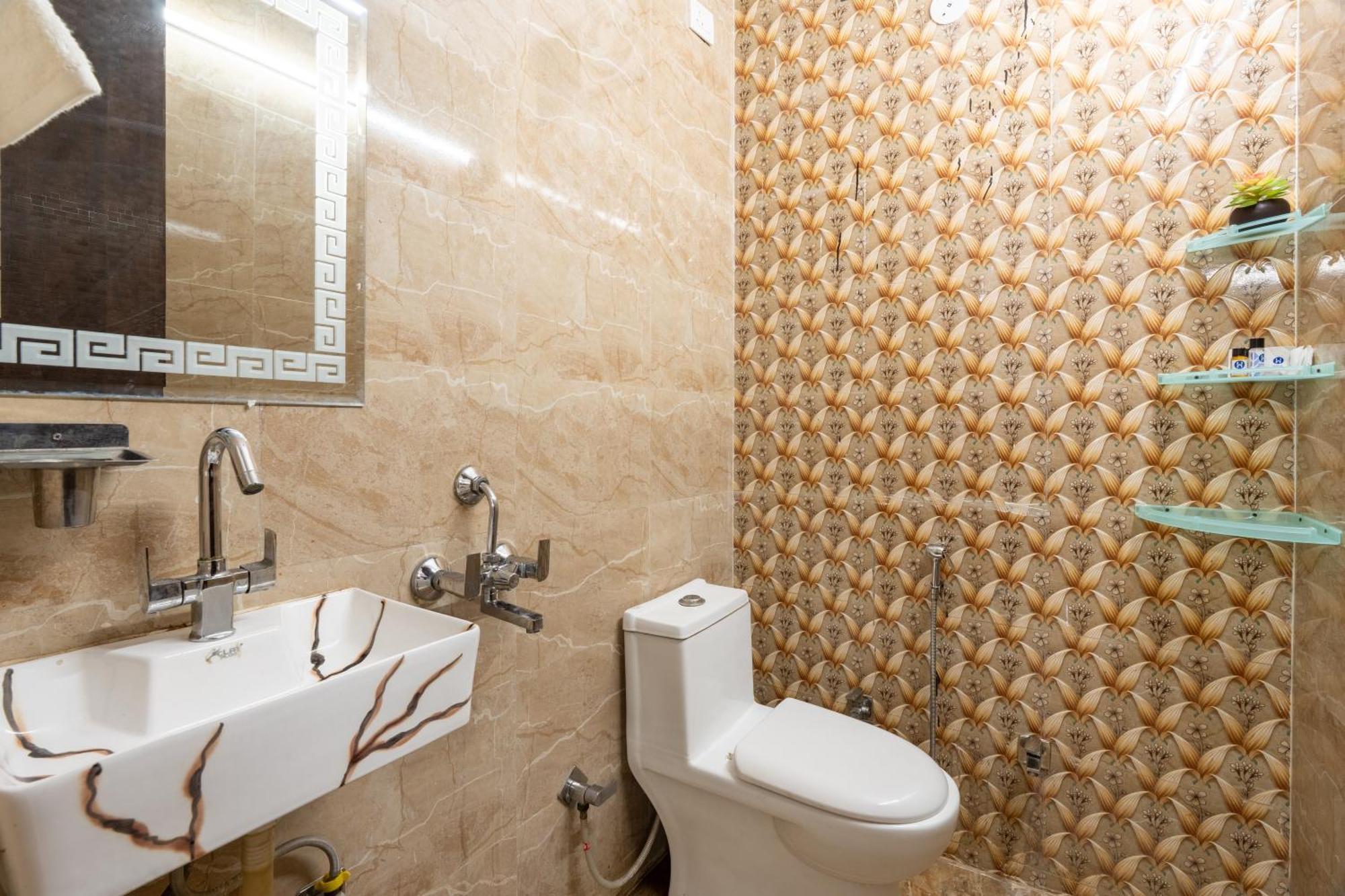 Homlee-Vintage 2Bhk-Ndls-Lift-Bharat Mandapam Apartment New Delhi Luaran gambar